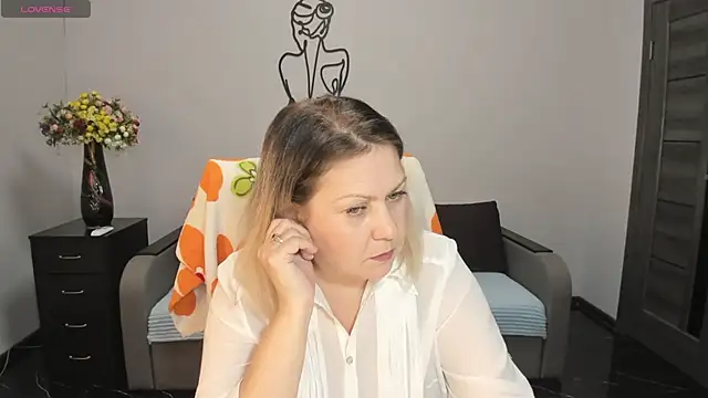 Milana Blake online show from 01.08.25