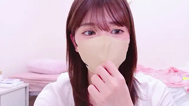 Snapshot of Runarunapi chatting on 12.14.25 Runarunapi online show from 12.14.25