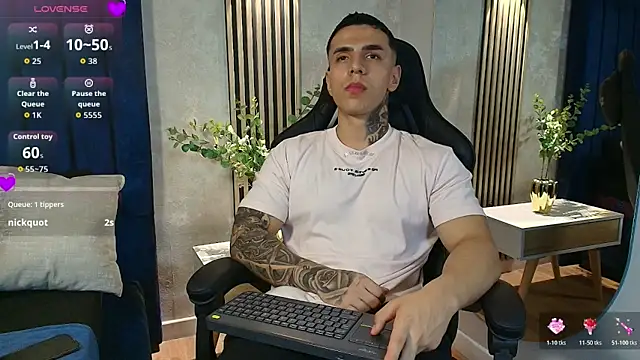 Flynn Riider online show from 07.22.26