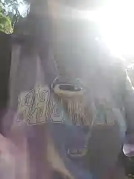 Danna-linyi online show from 12.25.24