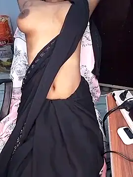 hinaa khan online show from 02.16.25