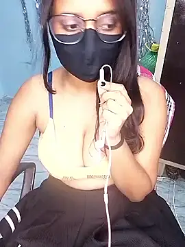 hinaa khan online show from 09.18.25