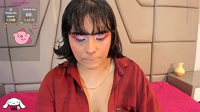 Snapshot of _sowy_venus_ chatting on 02.04.26 sowy venus online show from 02.04.26