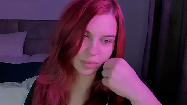 Snapshot of evaharve chatting on 05.10.26 evaharve online show from 05.10.26