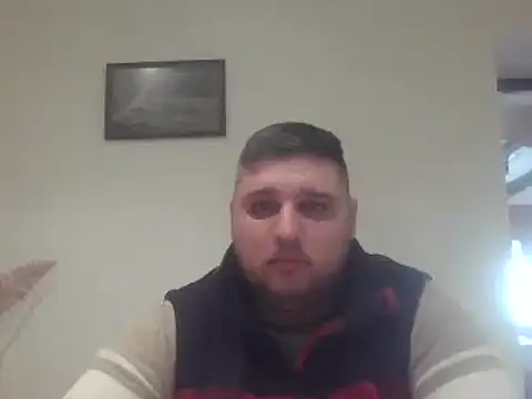 Snapshot of _revianzip1 chatting on 12.25.24  revianzip1 online show from 12.25.24