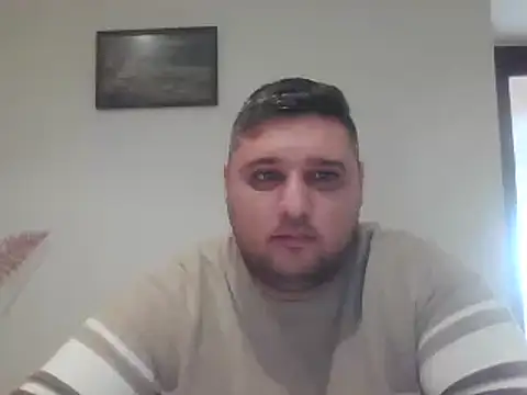 Snapshot of _revianzip1 chatting on 12.26.24  revianzip1 online show from 12.26.24