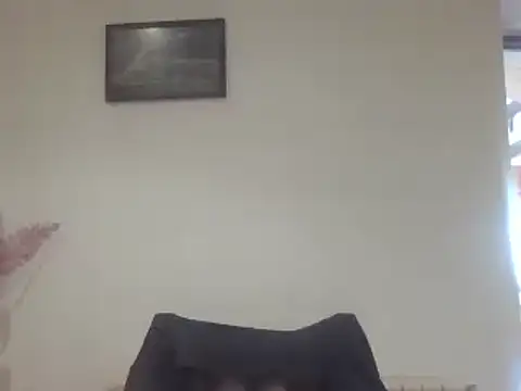 Snapshot of _revianzip1 chatting on 12.28.24  revianzip1 online show from 12.28.24