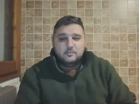 Snapshot of _revianzip1 chatting on 01.01.25  revianzip1 online show from 01.01.25