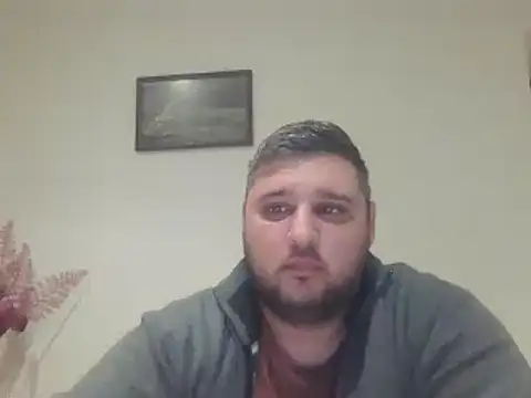 Snapshot of _revianzip1 chatting on 01.04.25  revianzip1 online show from 01.04.25