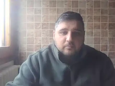 Snapshot of _revianzip1 chatting on 01.05.25  revianzip1 online show from 01.05.25