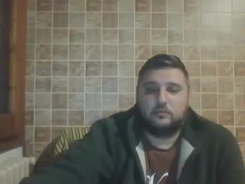 Snapshot of _revianzip1 chatting on 01.06.25  revianzip1 online show from 01.06.25