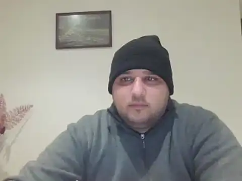 Snapshot of _revianzip1 chatting on 01.13.25  revianzip1 online show from 01.13.25