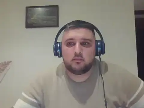 Snapshot of _revianzip1 chatting on 01.24.25  revianzip1 online show from 01.24.25