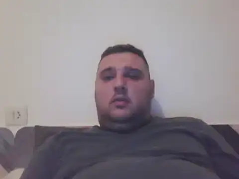 Snapshot of _revianzip1 chatting on 02.17.25  revianzip1 online show from 02.17.25