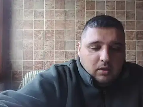 Snapshot of _revianzip1 chatting on 02.18.25  revianzip1 online show from 02.18.25