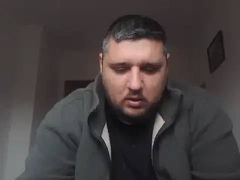 Snapshot of _revianzip1 chatting on 02.22.25  revianzip1 online show from 02.22.25