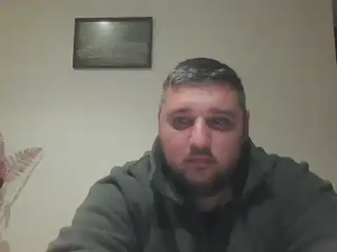 Snapshot of _revianzip1 chatting on 02.26.25  revianzip1 online show from 02.26.25