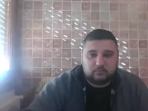 Snapshot of _revianzip1 chatting on 02.27.25  revianzip1 online show from 02.27.25