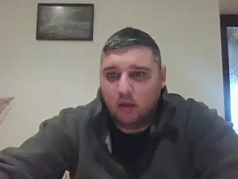 Snapshot of _revianzip1 chatting on 03.19.25  revianzip1 online show from 03.19.25