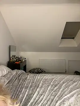 littlebambi26 online show from 03.08.26