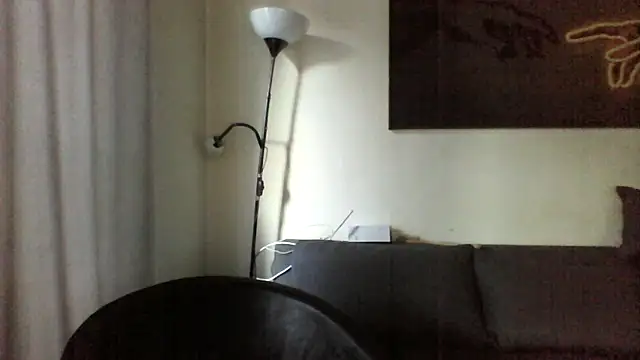 Snapshot of Avamereandmikel chatting on 03.31.26 Avamereandmikel online show from 03.31.26