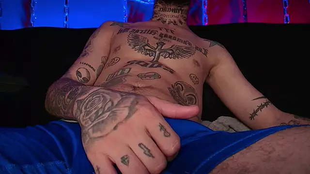 Snapshot of Junihn0 chatting on 01.06.25 Junihn0 online show from 01.06.25