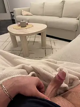 Snapshot of Loco42- chatting on 03.18.26 Loco42- online show from 03.18.26