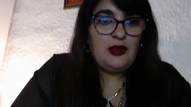 infiernowoman23 online show from 12.13.24