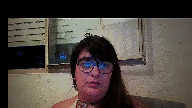 infiernowoman23 online show from 12.24.24