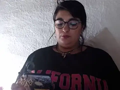 infiernowoman23 online show from 12.27.24