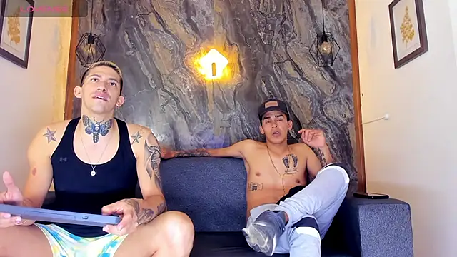 Duodreamhot online show from 02.21.25