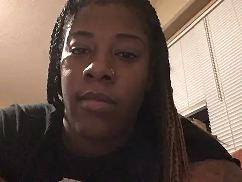 Eboni03 online show from 12.15.24