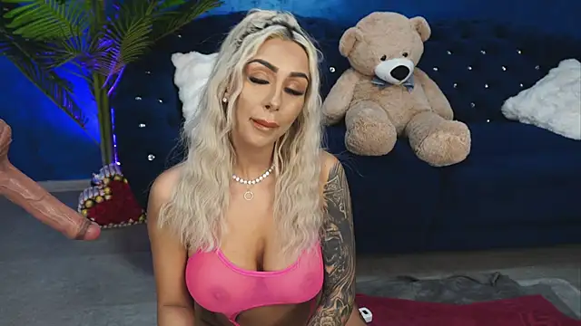 GoldenAmber online show from 01.18.25