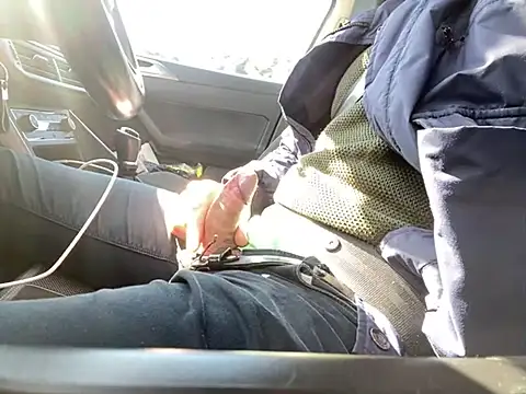 Snapshot of ItalStall chatting on 03.17.25 ItalStall online show from 03.17.25