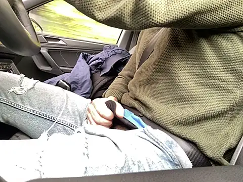 Snapshot of ItalStall chatting on 02.16.26 ItalStall online show from 02.16.26