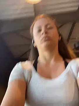 Snapshot of ImImmy chatting on 01.17.25 ImImmy online show from 01.17.25