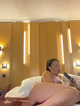 Snapshot of ImImmy chatting on 02.18.25 ImImmy online show from 02.18.25