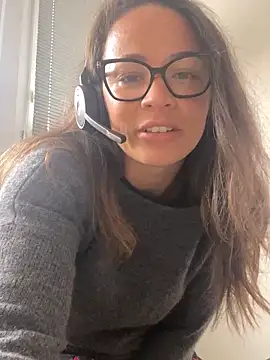 Snapshot of ImImmy chatting on 03.13.25 ImImmy online show from 03.13.25