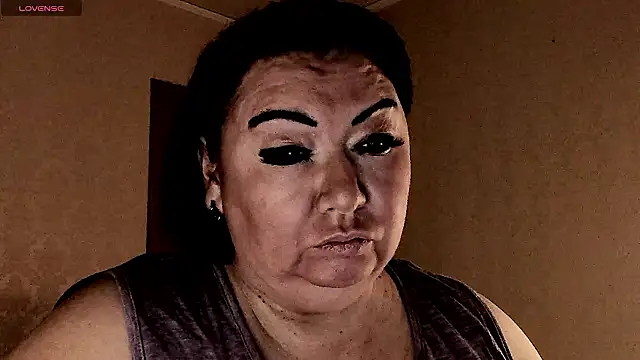 Snapshot of SexxyDreams1 chatting on 02.03.26 SexxyDreams1 online show from 02.03.26