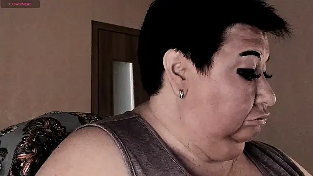 SexxyDreams1 online show from 06.30.26