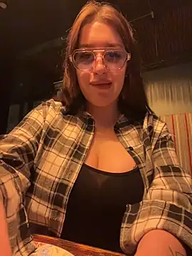 Snapshot of VikiDemi chatting on 02.09.26 VikiDemi online show from 02.09.26