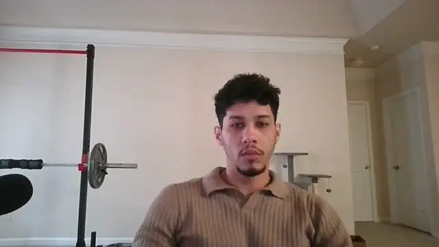 Snapshot of DamnKevin chatting on 02.06.25 DamnKevin online show from 02.06.25