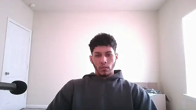 Snapshot of DamnKevin chatting on 03.21.25 DamnKevin online show from 03.21.25