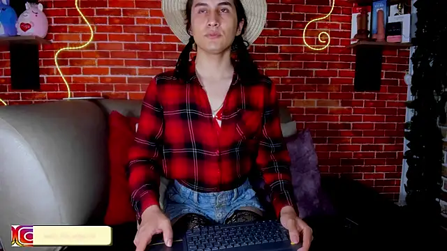 andy angell1 online show from 10.08.25