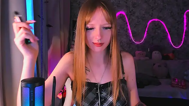 Snapshot of Inma_Lewdness chatting on 12.12.24 Inma Lewdness online show from 12.12.24