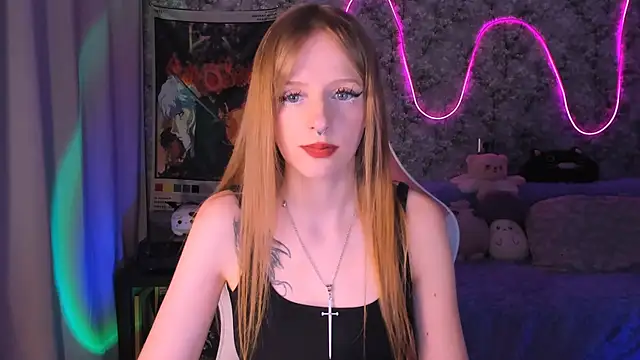 Snapshot of Inma_Lewdness chatting on 03.06.25 Inma Lewdness online show from 03.06.25