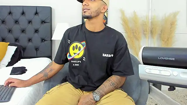 Robin Rief online show from 02.24.25