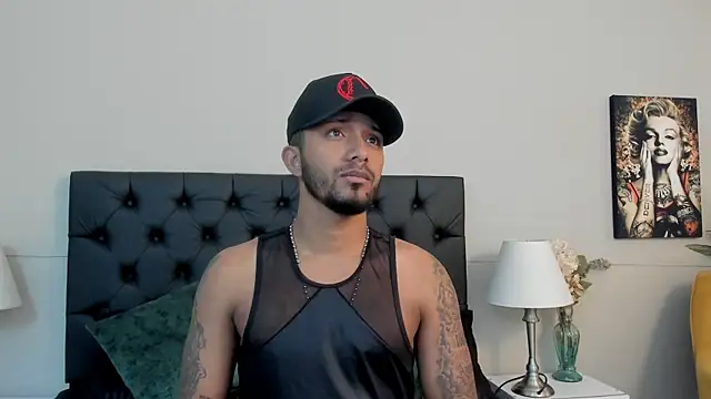 Robin Rief online show from 09.17.25