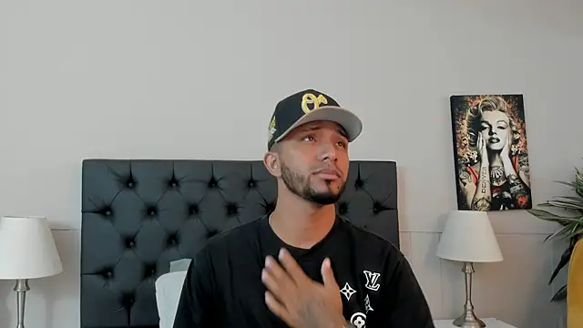 Robin Rief online show from 09.29.25