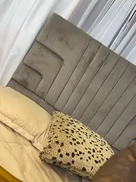 Robin Rief online show from 02.08.26